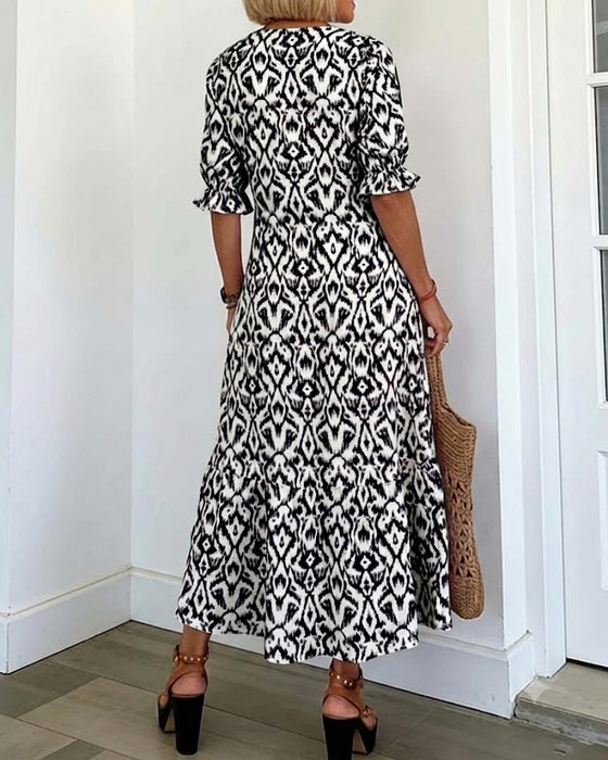 Kleid V-Ausschnitt Halblanger Ärmel Rüsche A-Linie