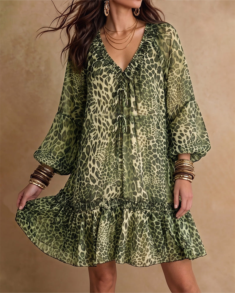 Kleid V-Ausschnitt Leopardenmuster Puffärmel Rüsche