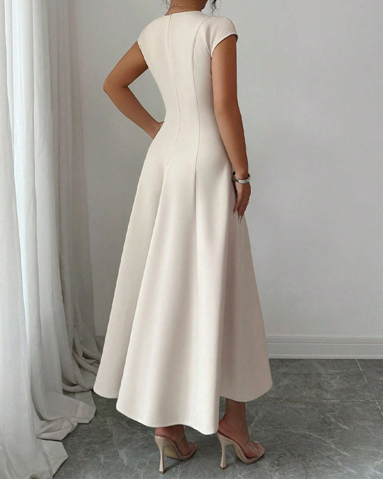 Kleid Quadratischer Ausschnitt Kurzarm