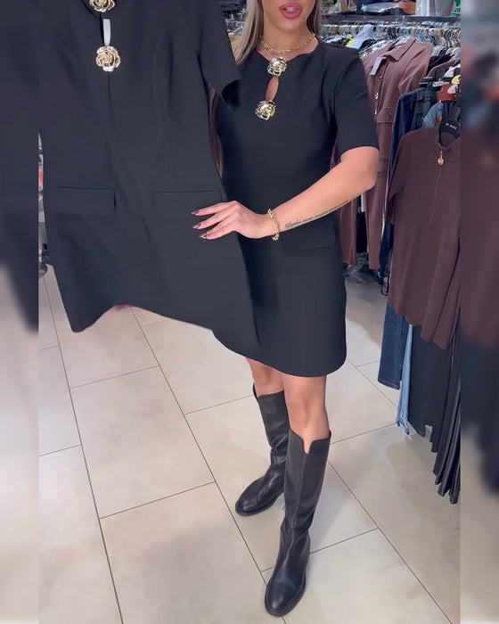 Kleid Metallschließe Figurbetont Kurzarm