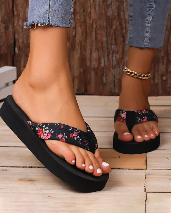Sandalen im koreanischen Stil dicke Sohle lässig