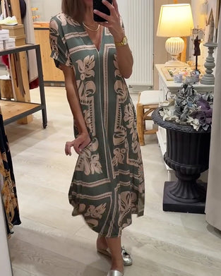 Kleid V-Ausschnitt Weiter Rock Kurzarm