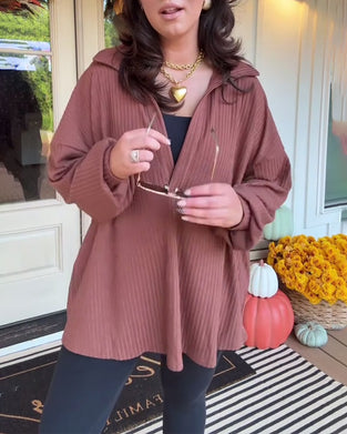 Lässiges, einfarbiges, locker geschnittenes Langarm-T-Shirt