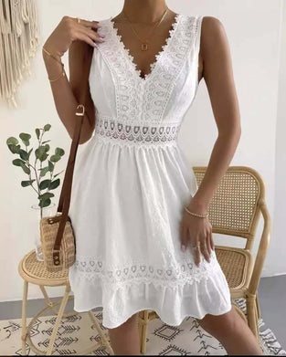 Kleid einfarbig Spitze rückenfrei