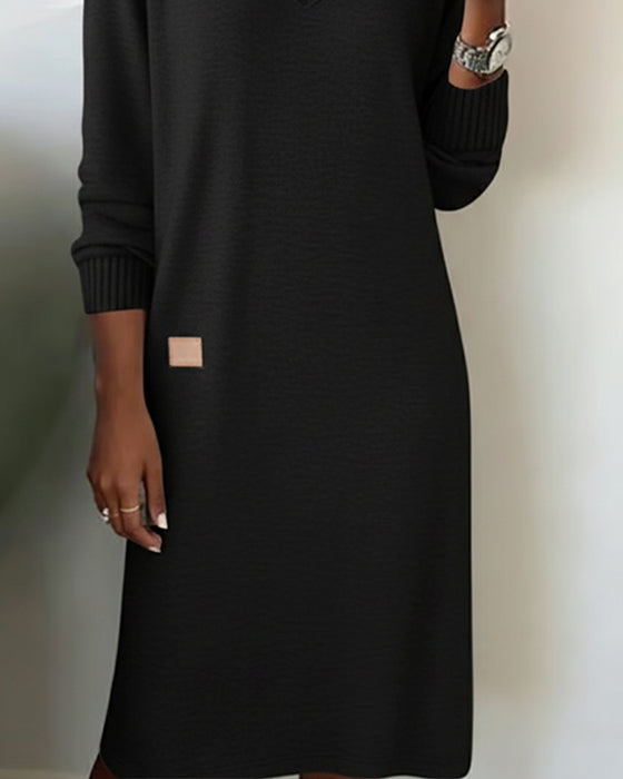 Strickkleid V-Ausschnitt stilvoll