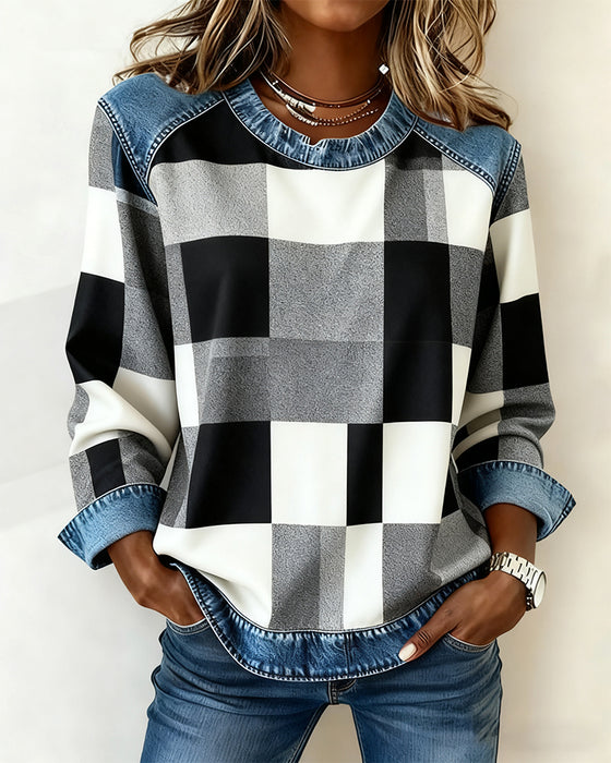Sweatshirt mit Karo-Patchwork und Kontrastfarbe