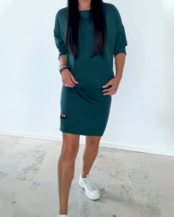 Kleid langärmlig leger figurbetont