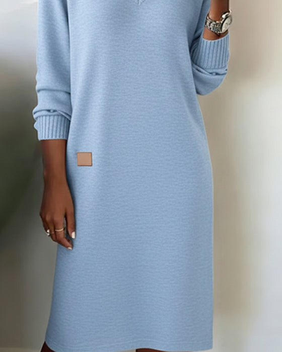 Strickkleid V-Ausschnitt stilvoll