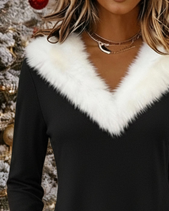 Kleid mit flauschigem Kontrast und V-Ausschnitt