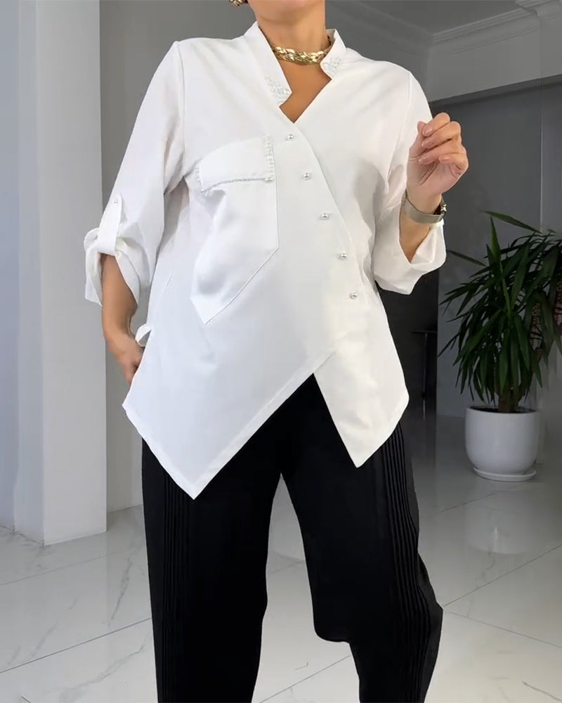 Hemd einfarbig unregelmäßig geknöpft