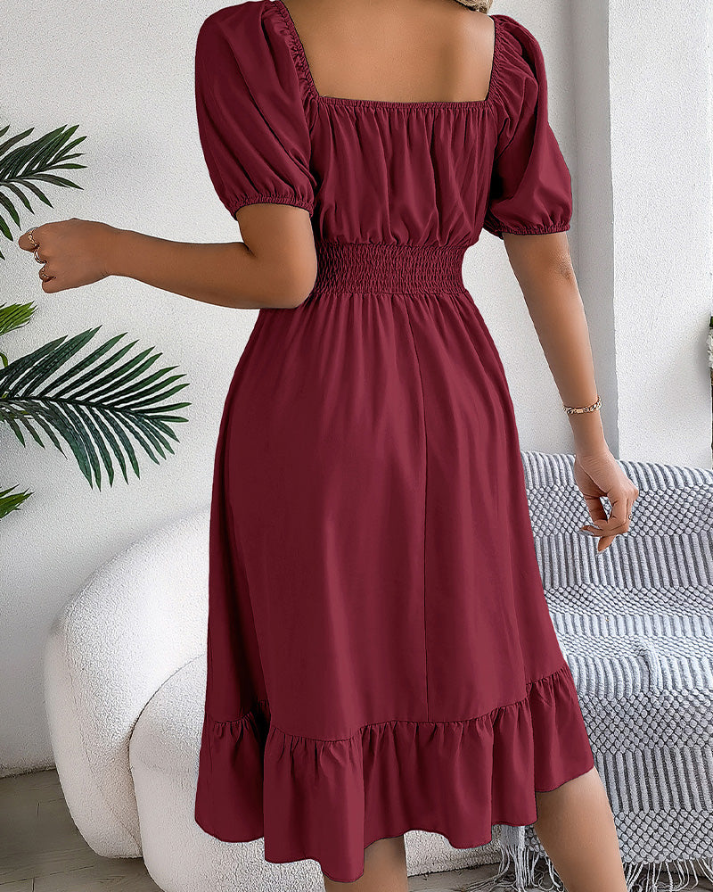 Kleid Quadratischer Ausschnitt Tailliert Rüsche A-Linie