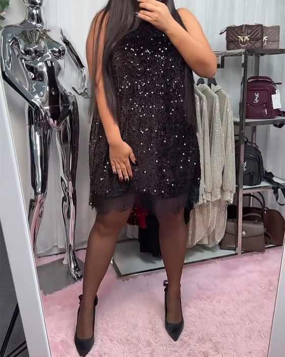 Unifarbenes Kleid mit Patchwork-Details