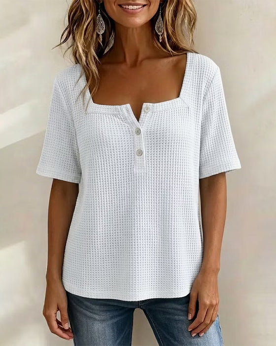 T-Shirt Quadratischer Ausschnitt Knopf Waffel