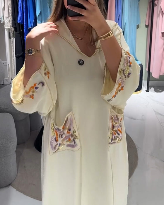 Kleid Mit Kapuze Bestickt Locker Zwei Taschen