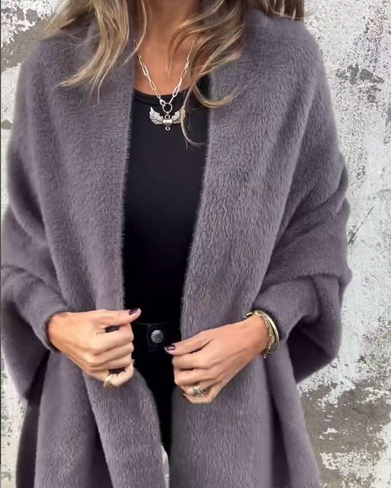 Lässiger, einfarbiger cardigan mit fransen