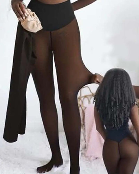 Fleecegefütterte formende Leggings mit einer Naht