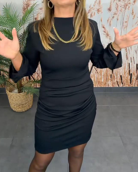 Bodycon-Kleid mit Schirmärmeln und langen Ärmeln