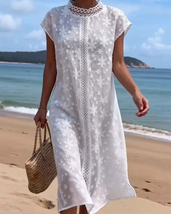 Kleid ausgeschnitten unifarben bedruckt
