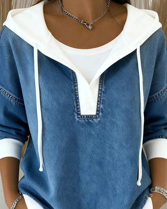 Kapuzen-Sweatshirt mit Schnürung und Denim-Einsätzen