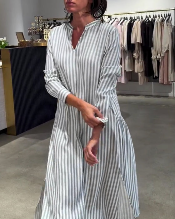 Kleid Gestreifter Seitenschlitz Maxi