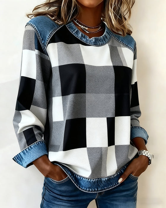 Sweatshirt mit Karo-Patchwork und Kontrastfarbe