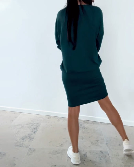 Kleid langärmlig leger figurbetont