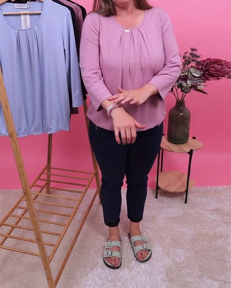 Top Mit Rundhals Ausschnitt Und Gefaltetem 3/4-Arm