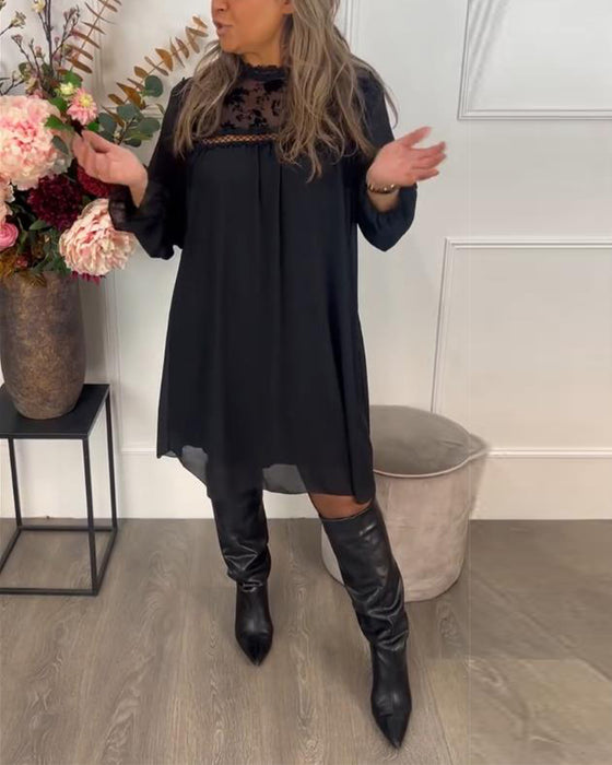 Kleid Mit Spitzenausschnitt Detail, Puffärmel-Design Und Eleganter Aura