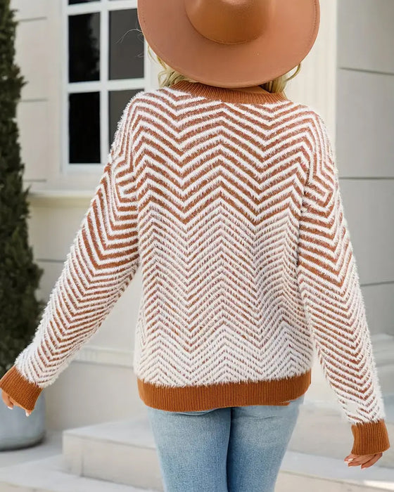 Gestreifter Pullover Mit Rundhalsausschnitt