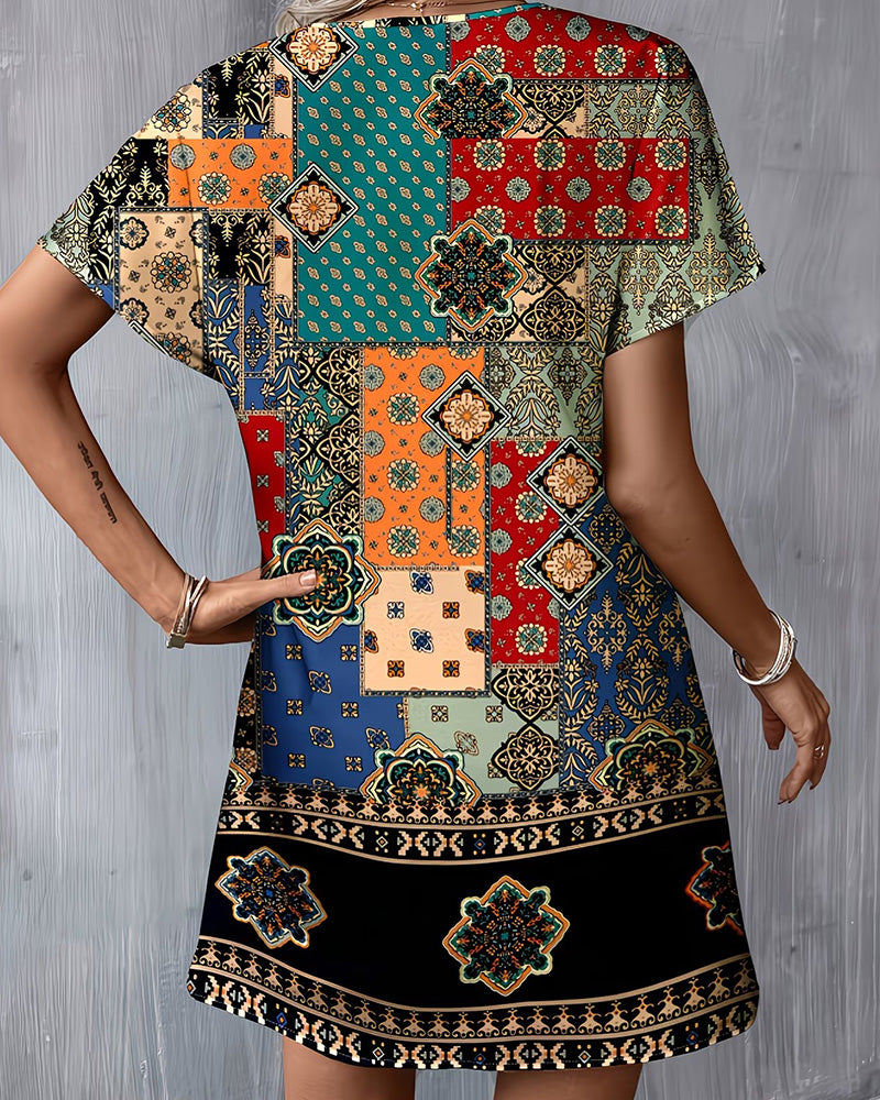 Kleid Ethno Farbblock Kurzarm