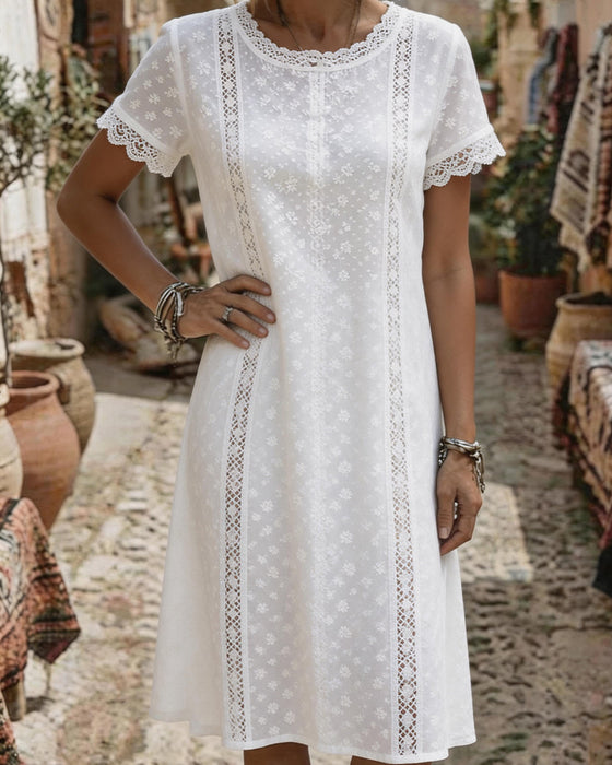 Kleid Rundhals Spitze Ausschnitt Etui