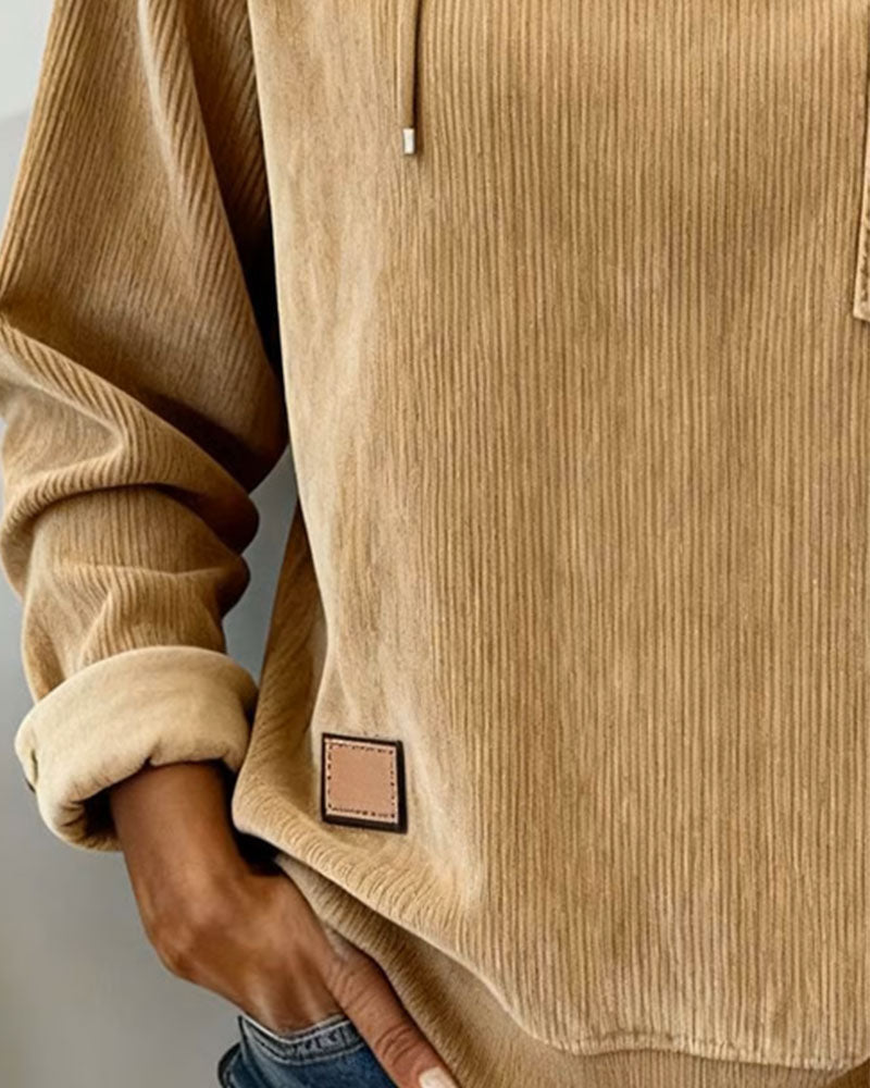 Unifarbene Hoodie mit Taschen-Design