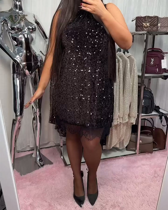 Unifarbenes Kleid mit Patchwork-Details