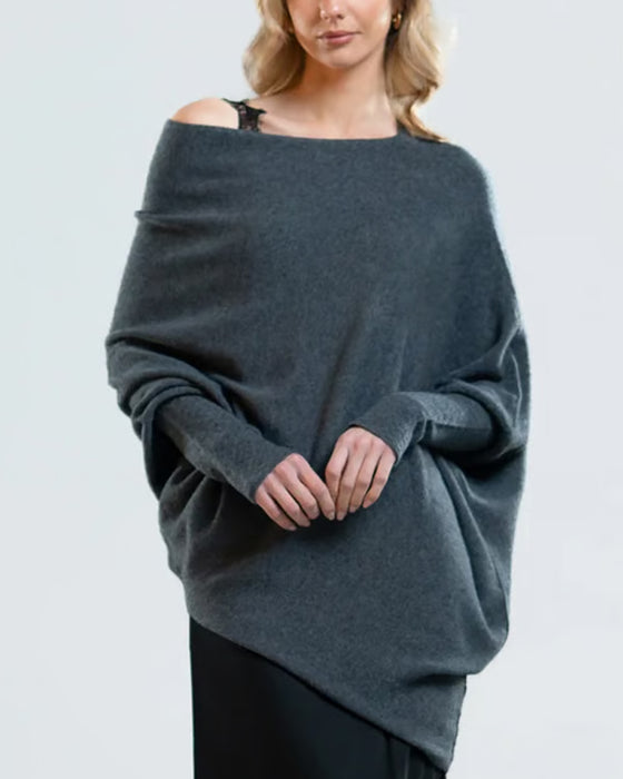 Innovative Asymmetrische Drapierte Strickmode
