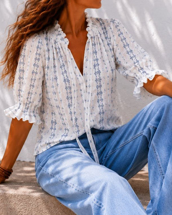 Bluse Klein Blumig Rüsche