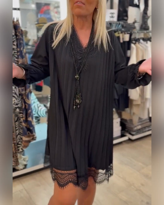 Kleid spitzenbesetzt plissiert locker