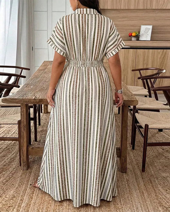 Kleid Gestreift Kurzarm Revers