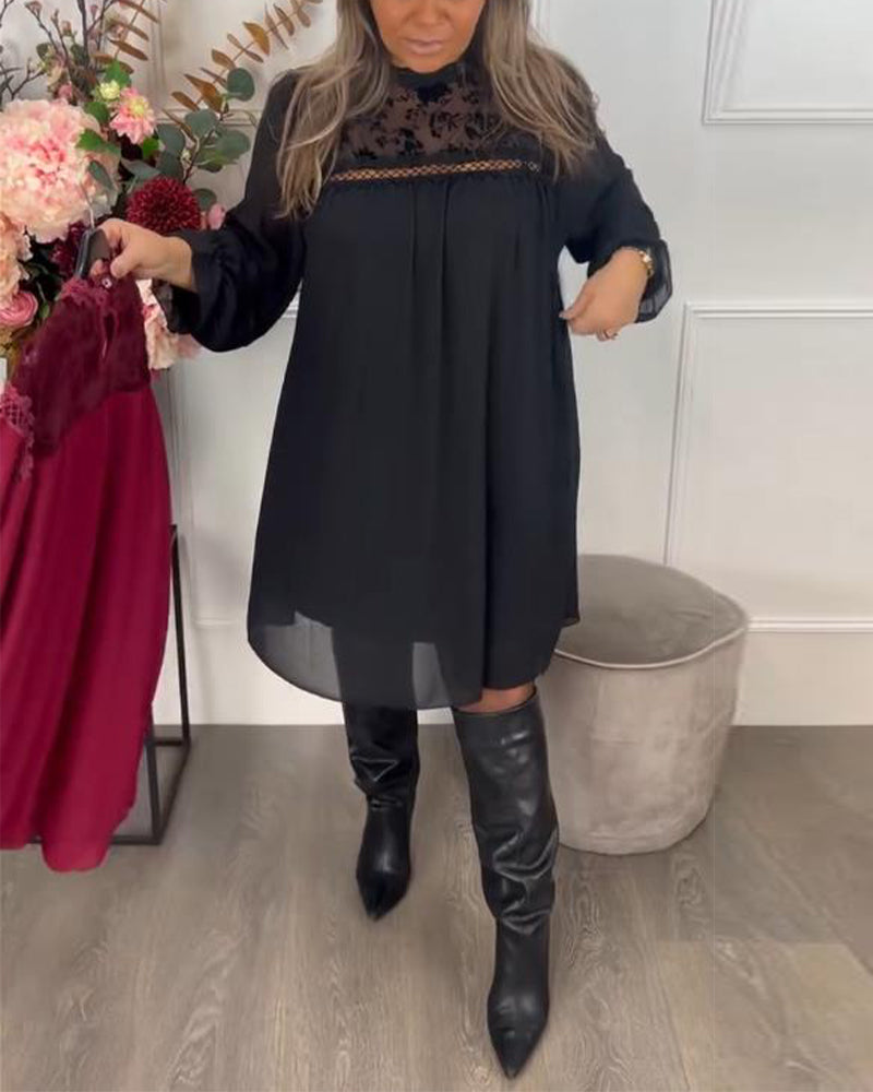 Kleid Mit Spitzenausschnitt Detail, Puffärmel-Design Und Eleganter Aura