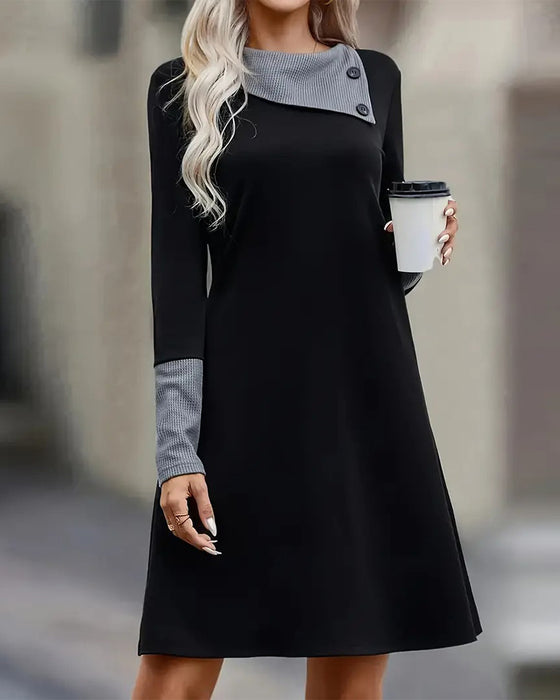 Kleid lässig schräger Halsausschnitt mit langen Ärmeln