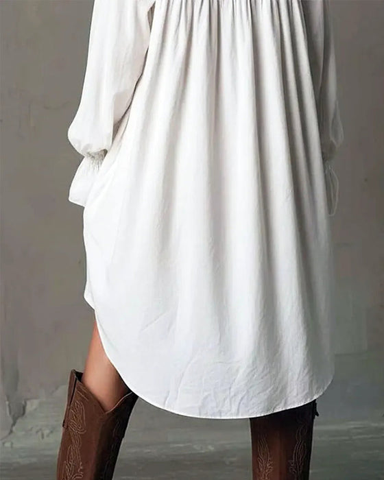 Kleid Mit Spitzeneinsätzen Und Puffärmeln