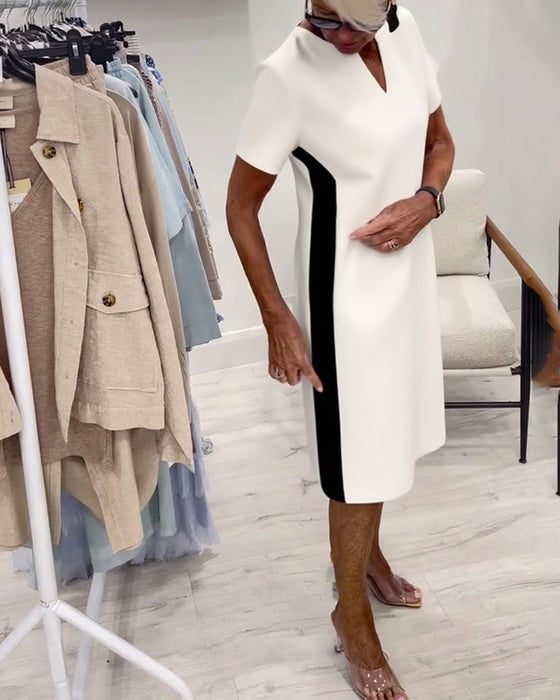 Kleid kurzärmelig Kontrastfarbe gerade