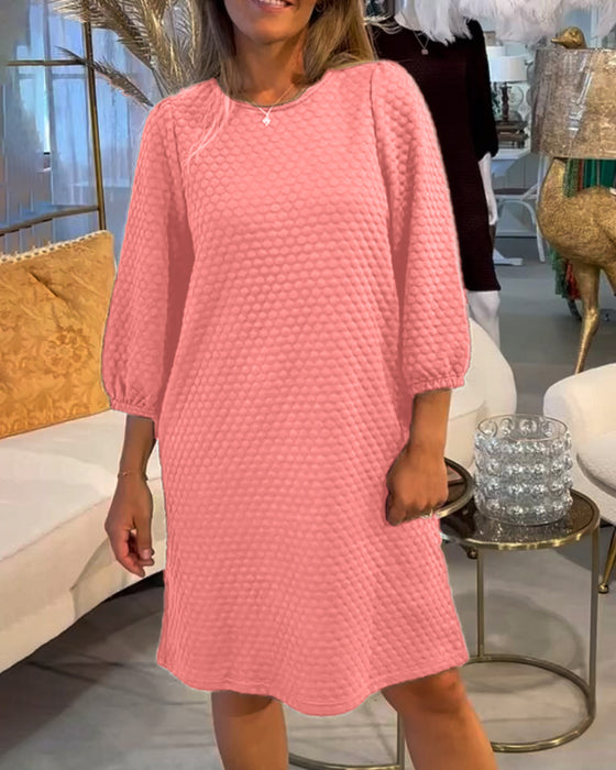 Elegantes einfarbiges Kleid