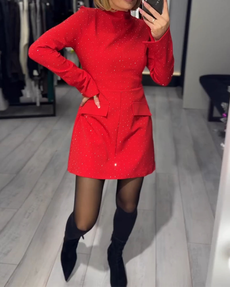 Elegantes Kleid mit dezentem Schimmer