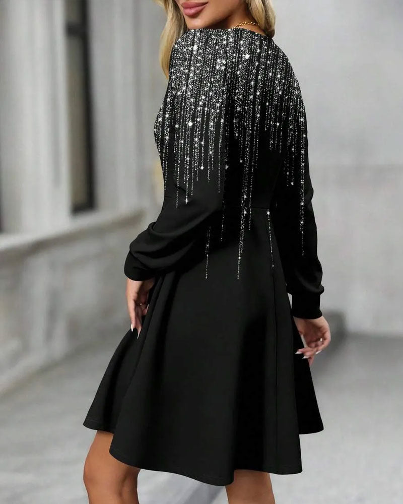Kleid V-Ausschnitt Langarm A-Linie