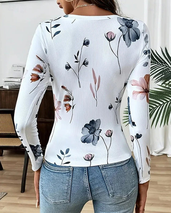 T-Shirt Mit Blumigen Mustern Und Vielseitigem Design