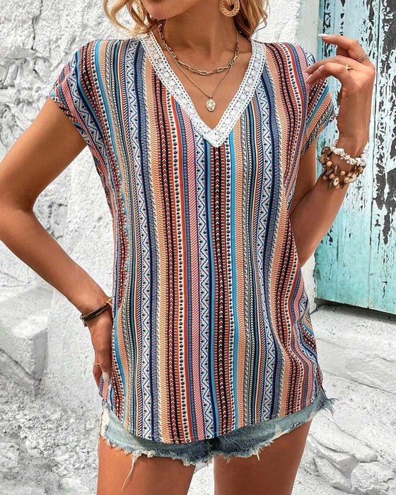 T-Shirt bunte gedruckte Spitze V-Ausschnitt