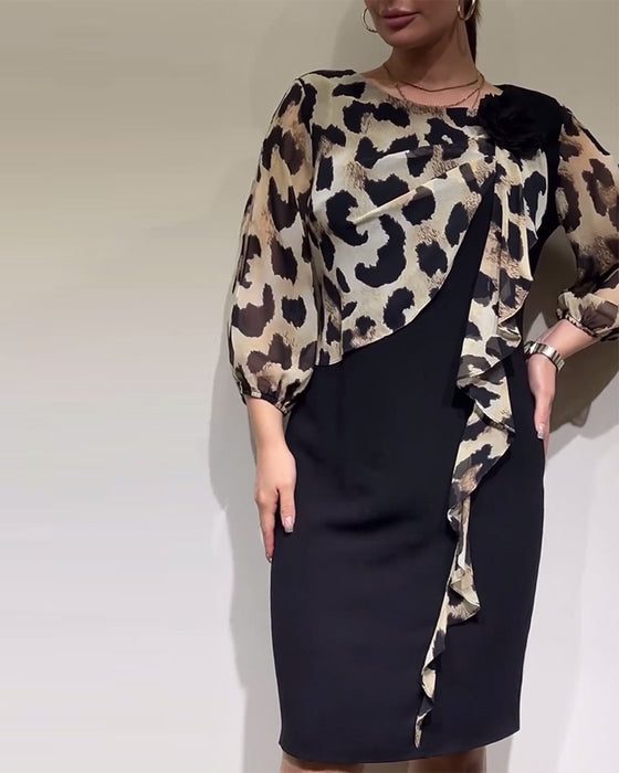 Patchwork-kleid mit leoparden-print