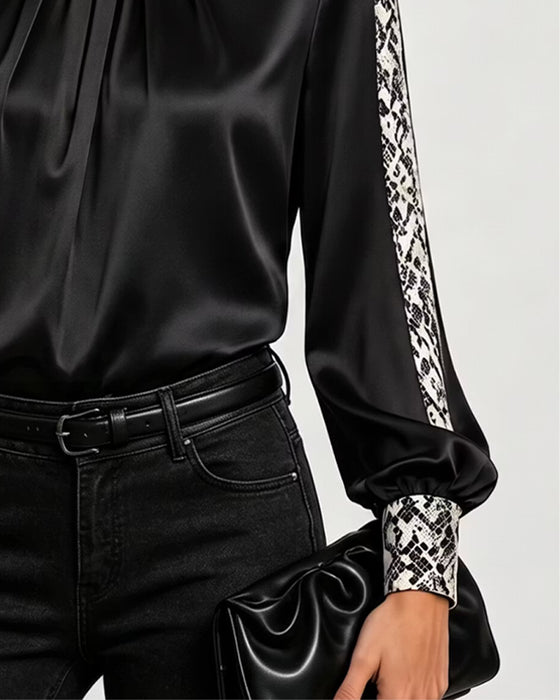 Bluse Rundhals Schlangenmuster Gerafft