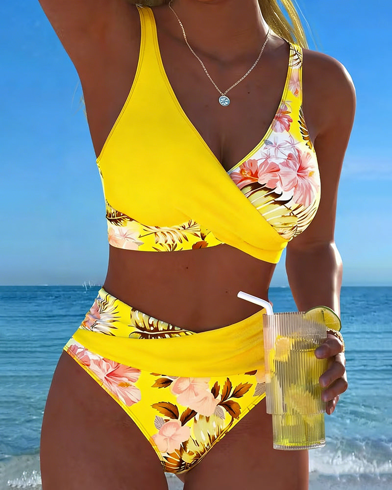 Bikini Kontrast Blumenmuster Geteilt