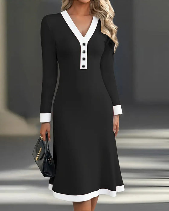 Kleid langärmlig Kontrastfarbe elegant